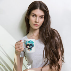 Weiße, glänzende Tasse